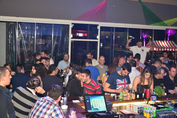 Dancing Fiesta at Mellow Bar